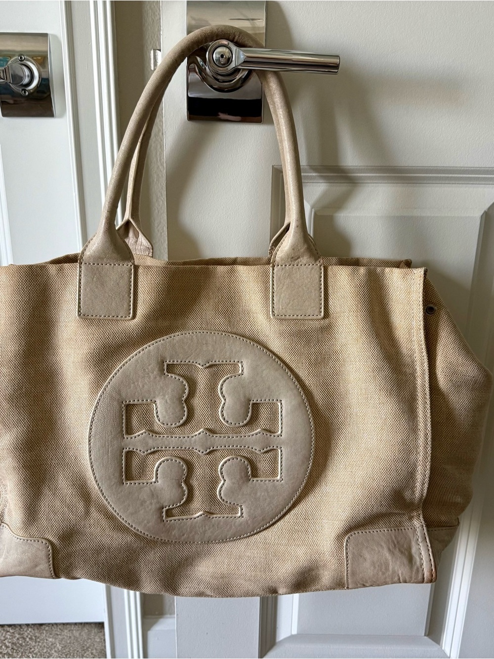 Tory Burch Linen Canvas and leather Tote Bag with Leather Logo Patch - Beige